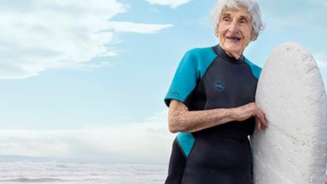Nancy Meherne: l'icona ottuagenaria del surf neozelandese